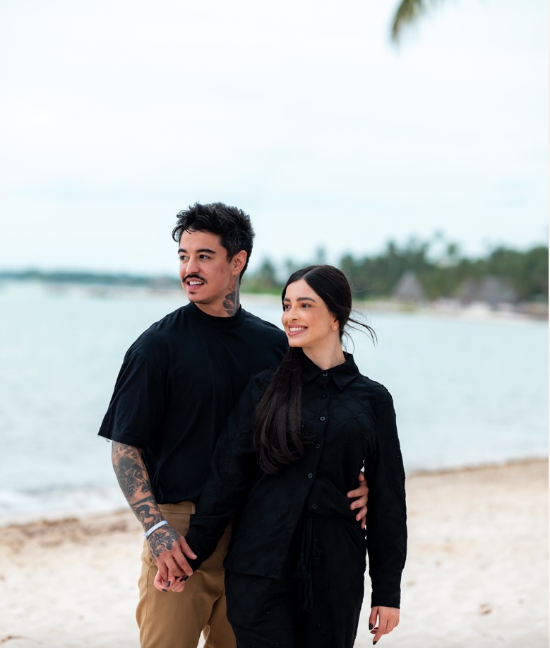 Henri Hideki e Julia Melo